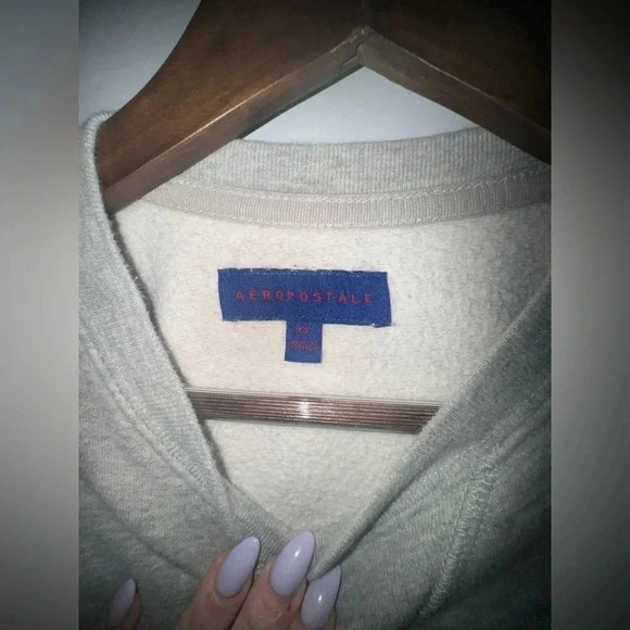 Aeropostale crewneck, gray sweatshirt - Picture 3 of 3